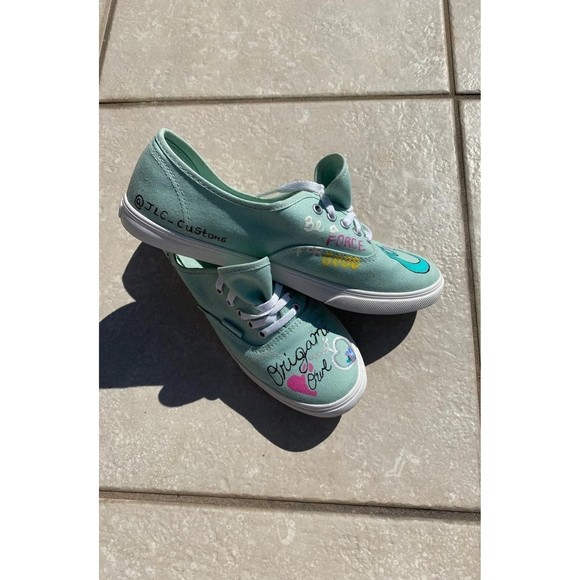 VANS Authentic Lo Pro Casual Lace Up Skate Shoes--Women's (9) - Picture 8 of 12